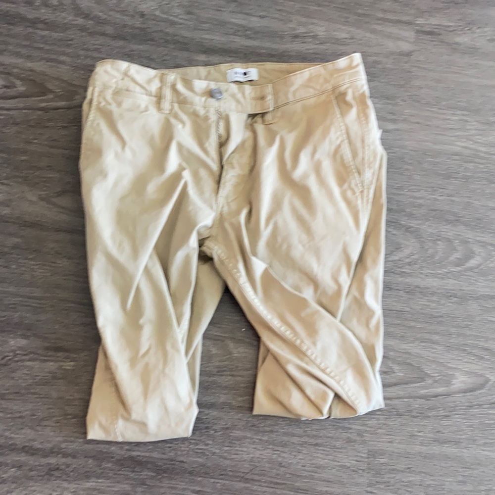 NN07 NO NATIONALITY Khakis 29/32 NWOT